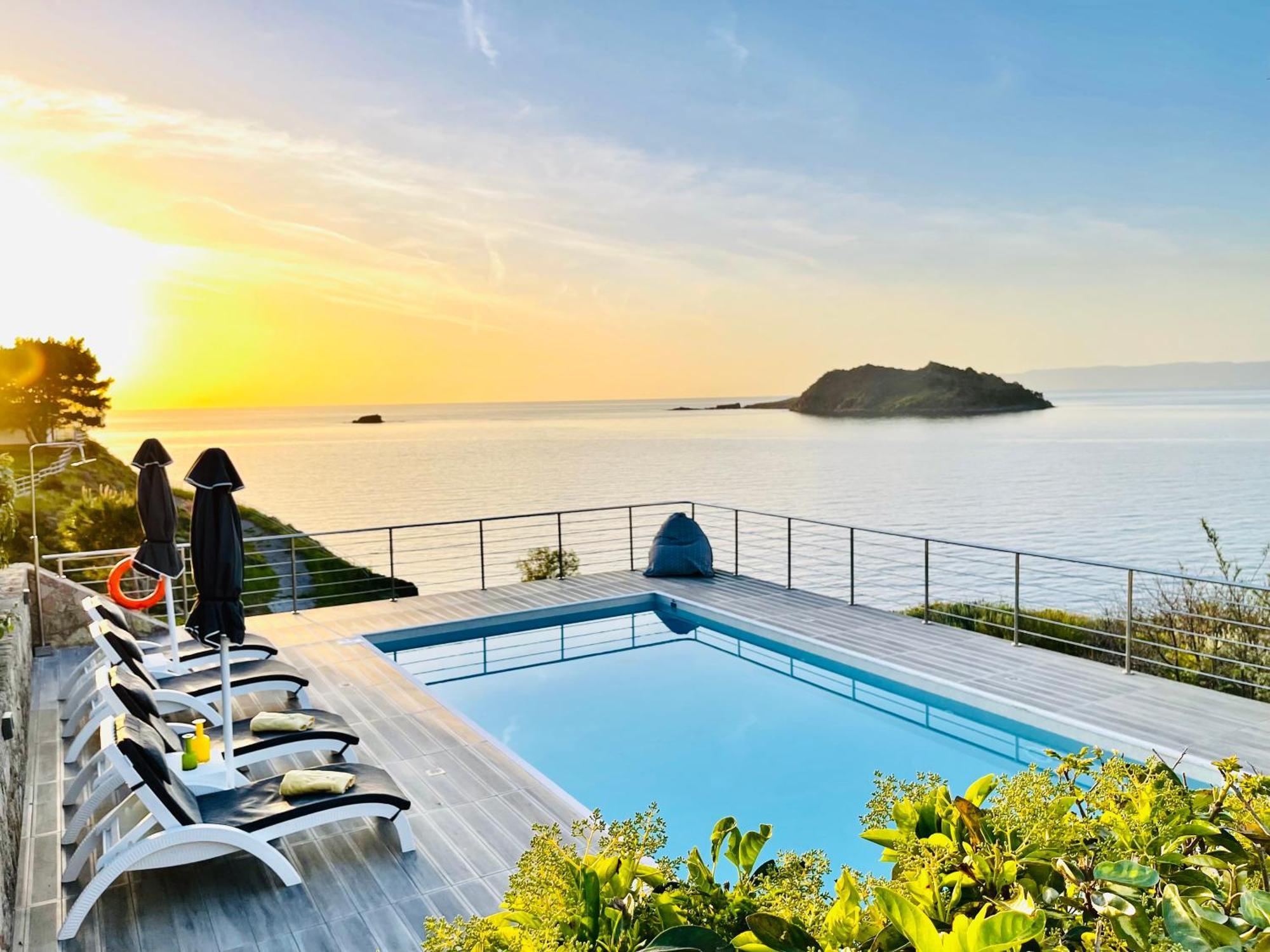 Eleia Seafront Rooms & Villas Pétra Kültér fotó