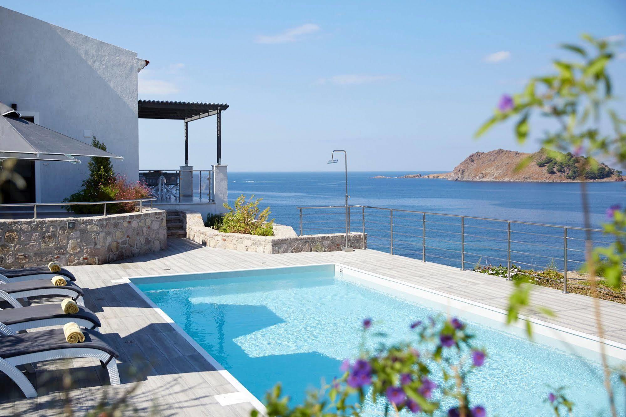 Eleia Seafront Rooms & Villas Pétra Kültér fotó